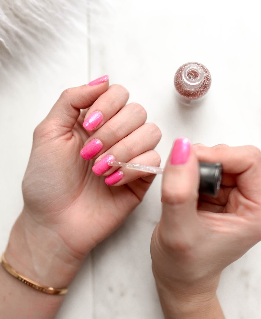 Press-on nail set arranged as a flat shot